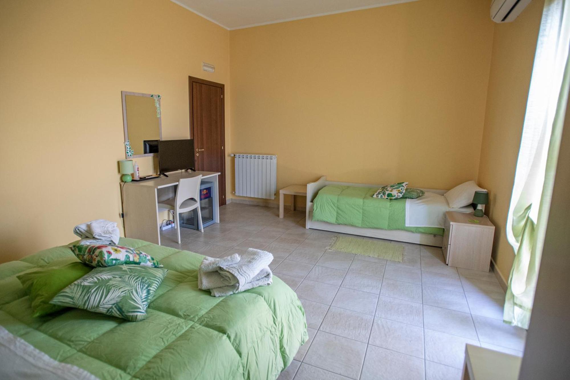 B&B Lavika Pedara Buitenkant foto